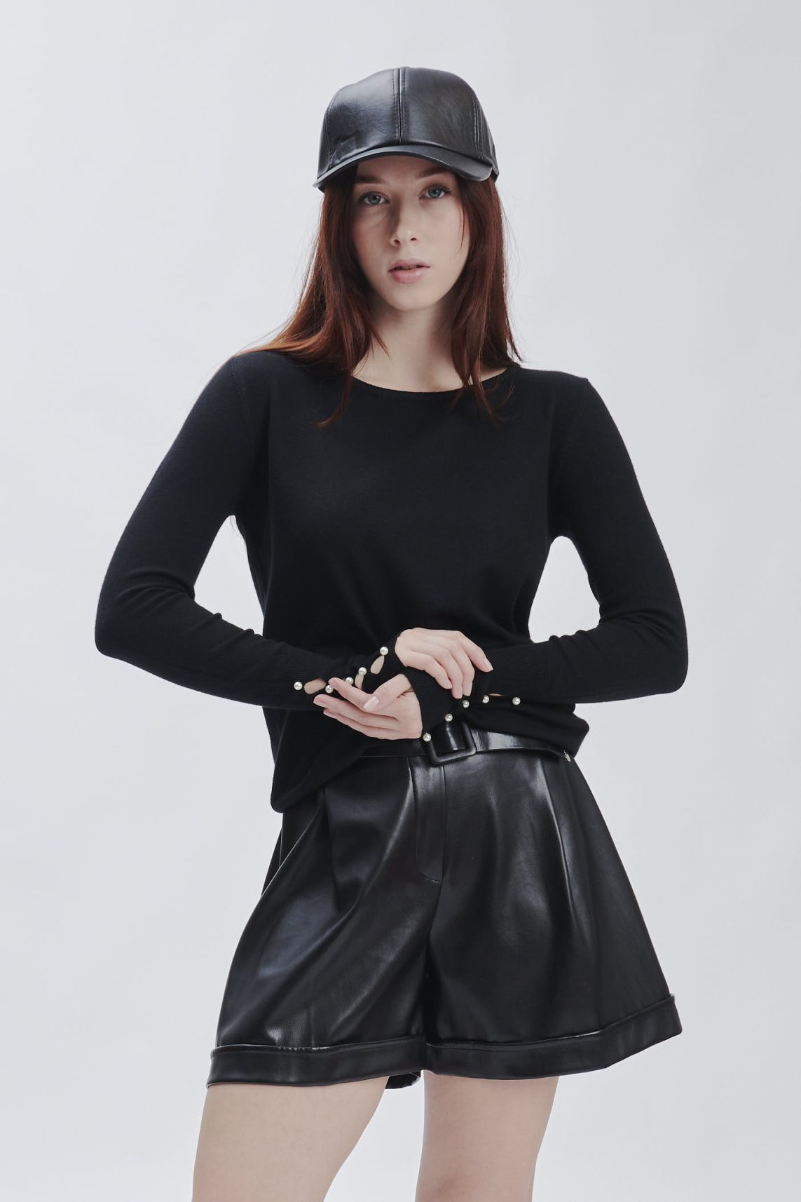 PULLOVER MIT PERLEN