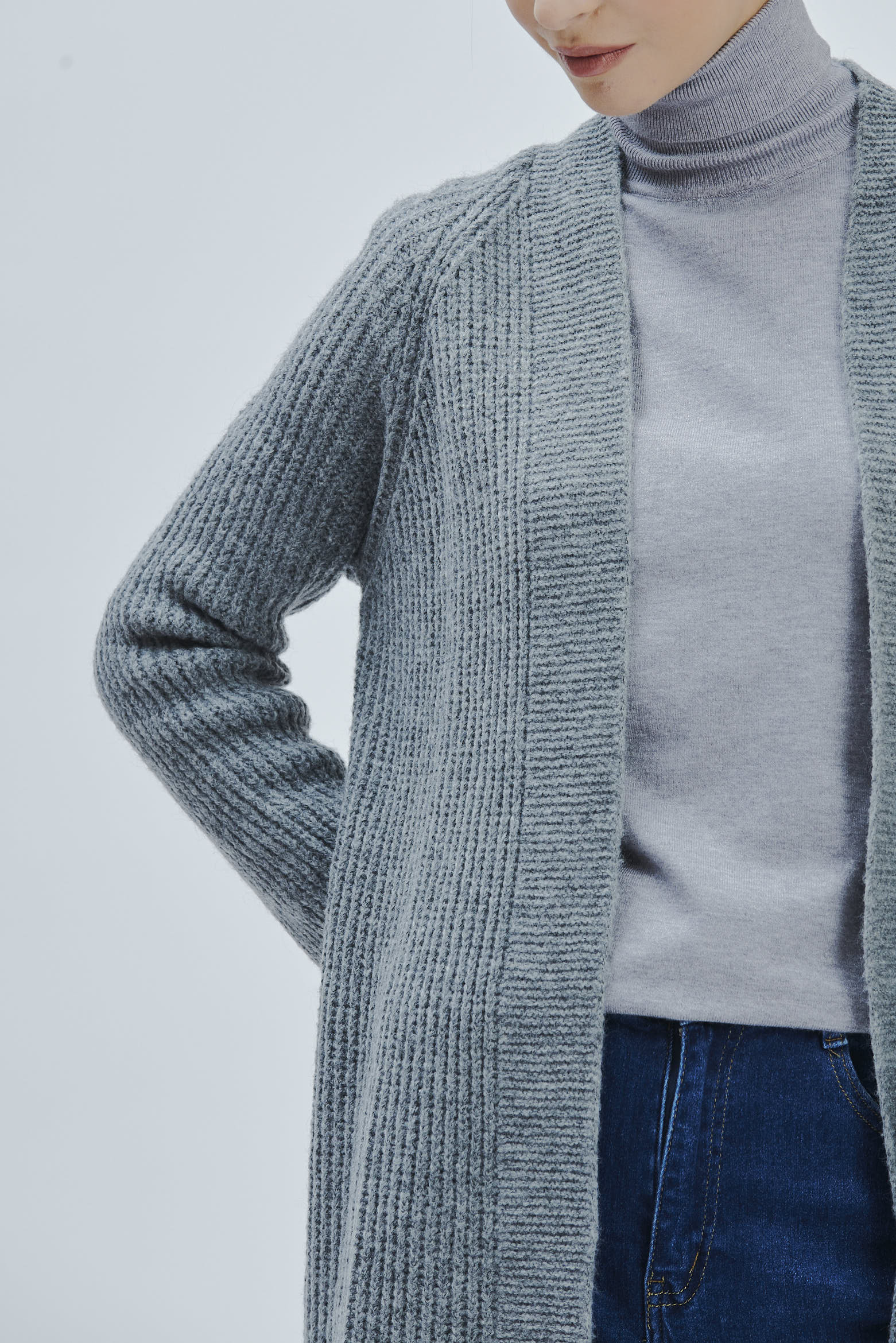 FD156-STRICKJACKE-PUNKT-KOLBEN-GRAU-570 OFFENE STRICKJACKE |
