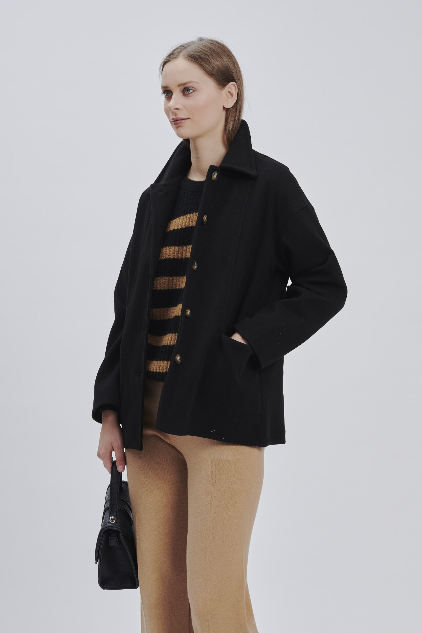 FD177-COAT-SHORT-CLOTH-BLACK-929 SHORT CLOTH COAT |