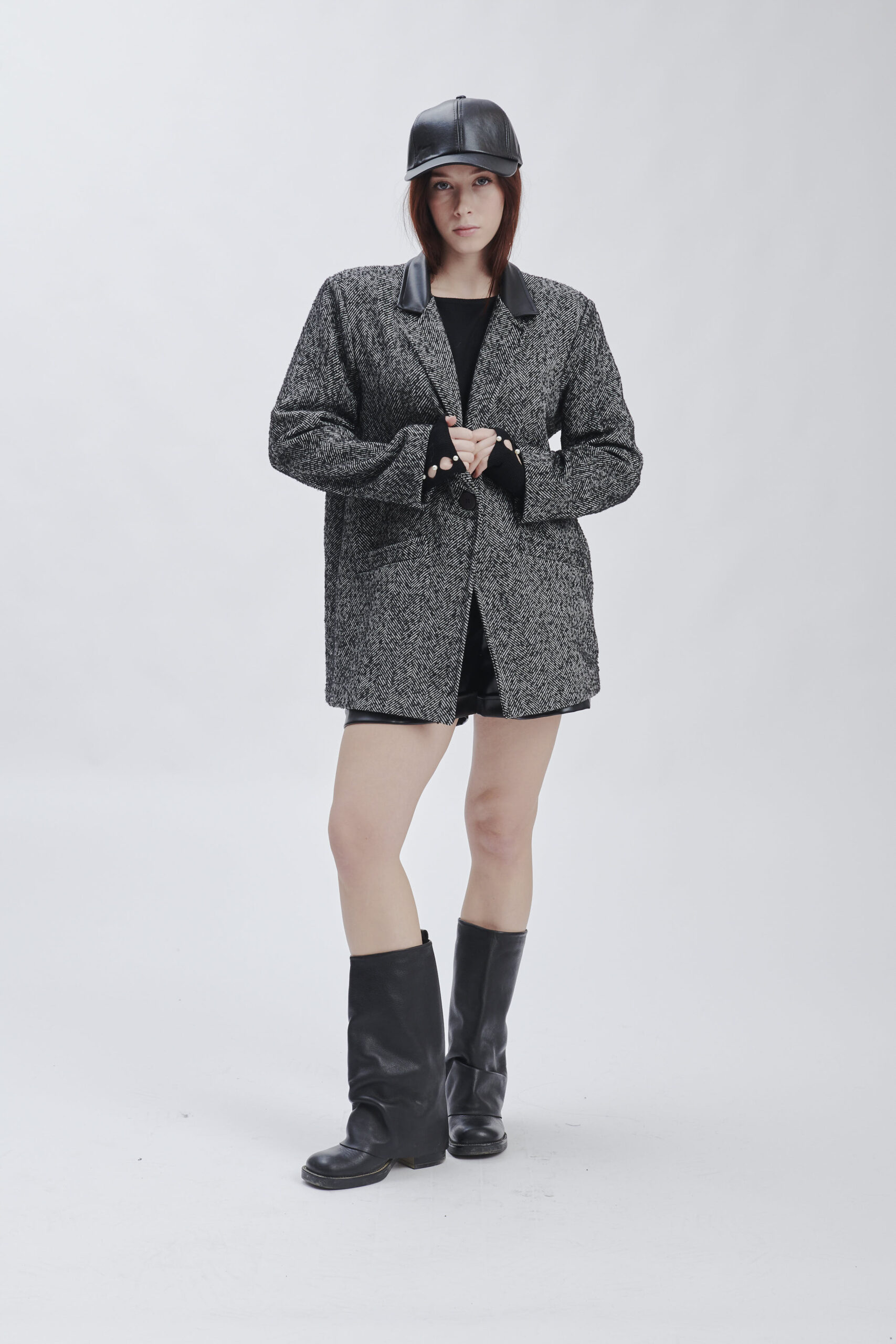 SHORT PATTERNED COAT |