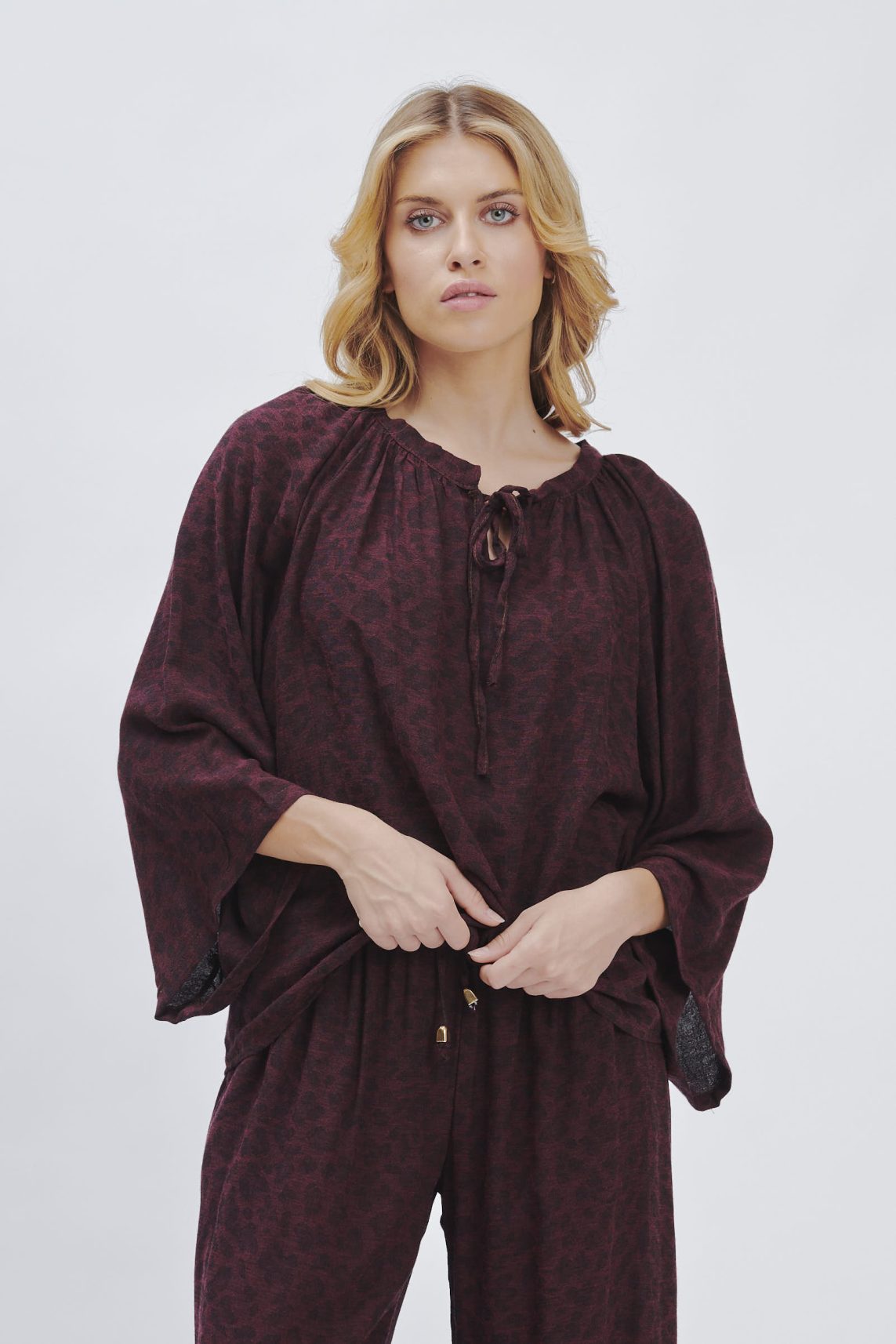 VISCOSE ANIMAL PRINT BLOUSE