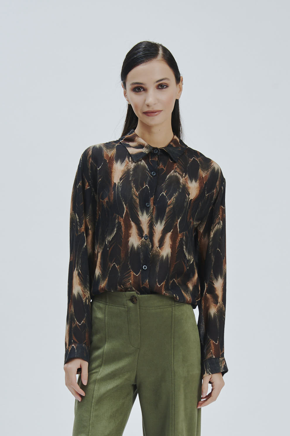 FD336-CAMICIA-LANA-VISCOSA-ST-FIORI-NERO-462 CAMICIA CON STAMPA FIORI |