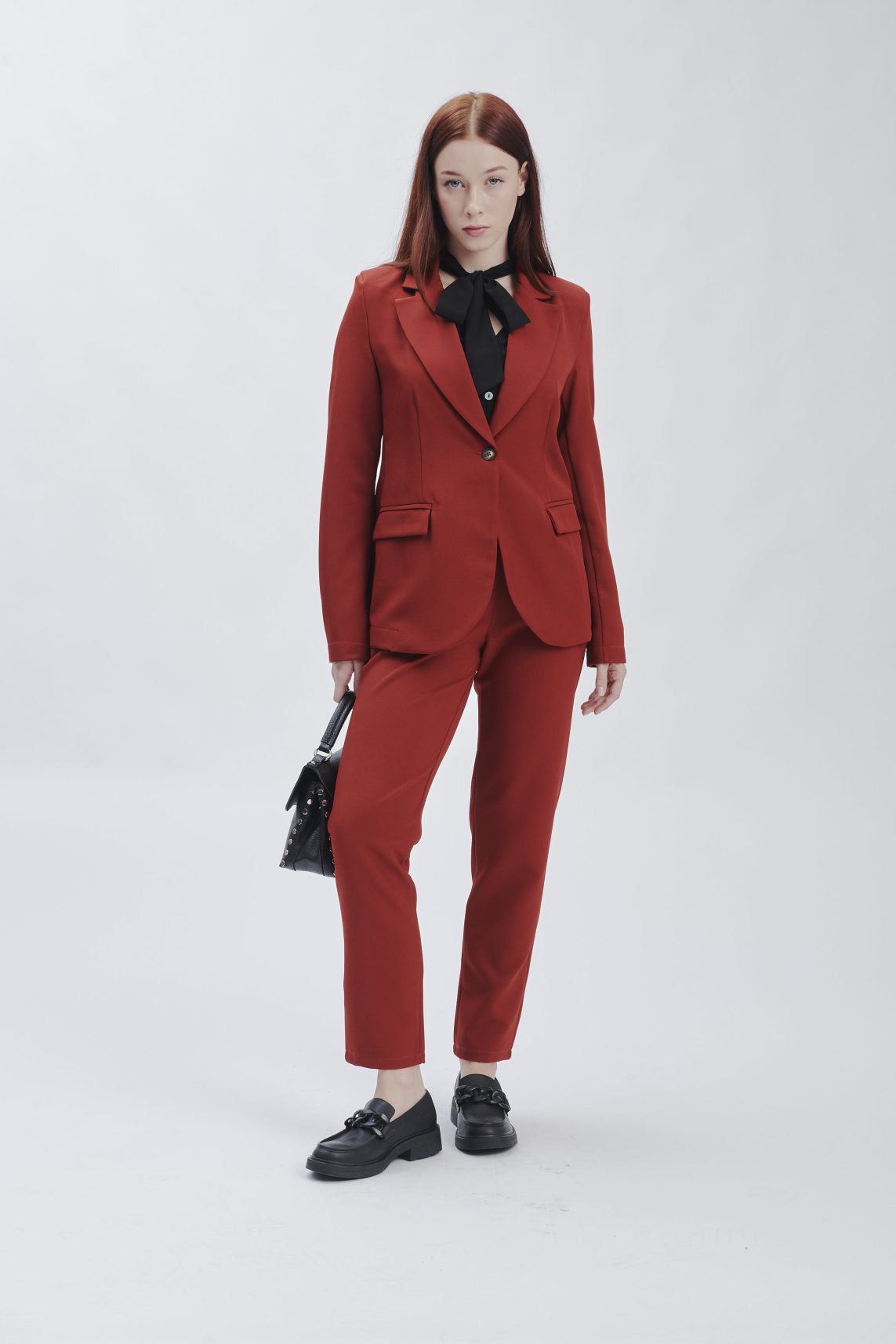 PANTALONE CON ELASTICO TRAMA DIAGONALE
