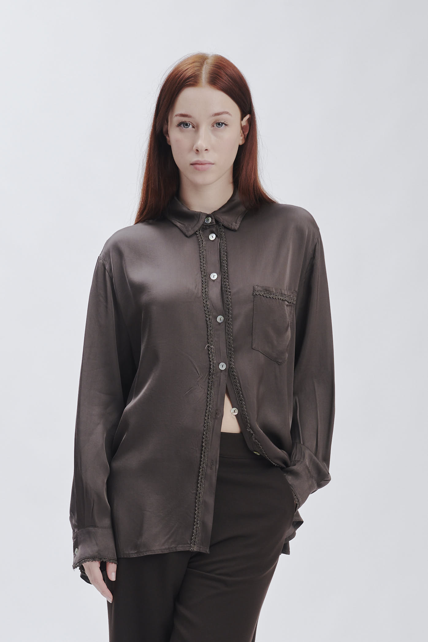 FD354-SATIN-SHIRT-WITH-LACE-T. MORO-817 SATIN SHIRT WITH LACE |