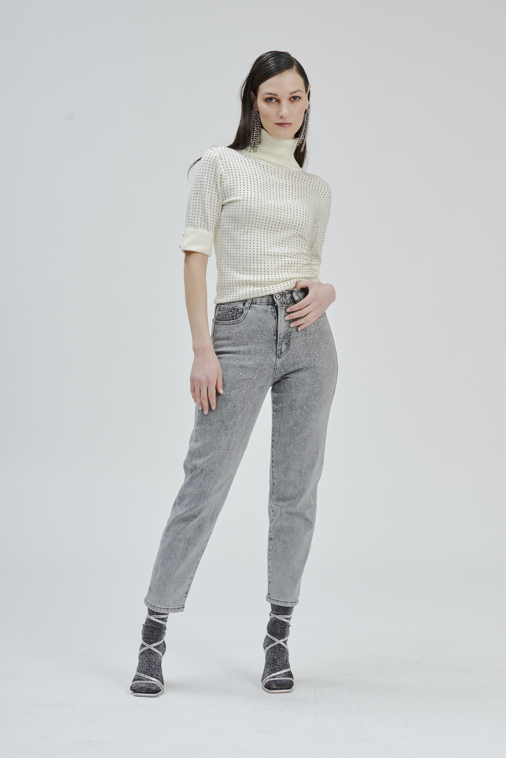 FD390-JEANS-STRASS-SCHWARZ-15 MOM FIT JEANS MIT STRASS |
