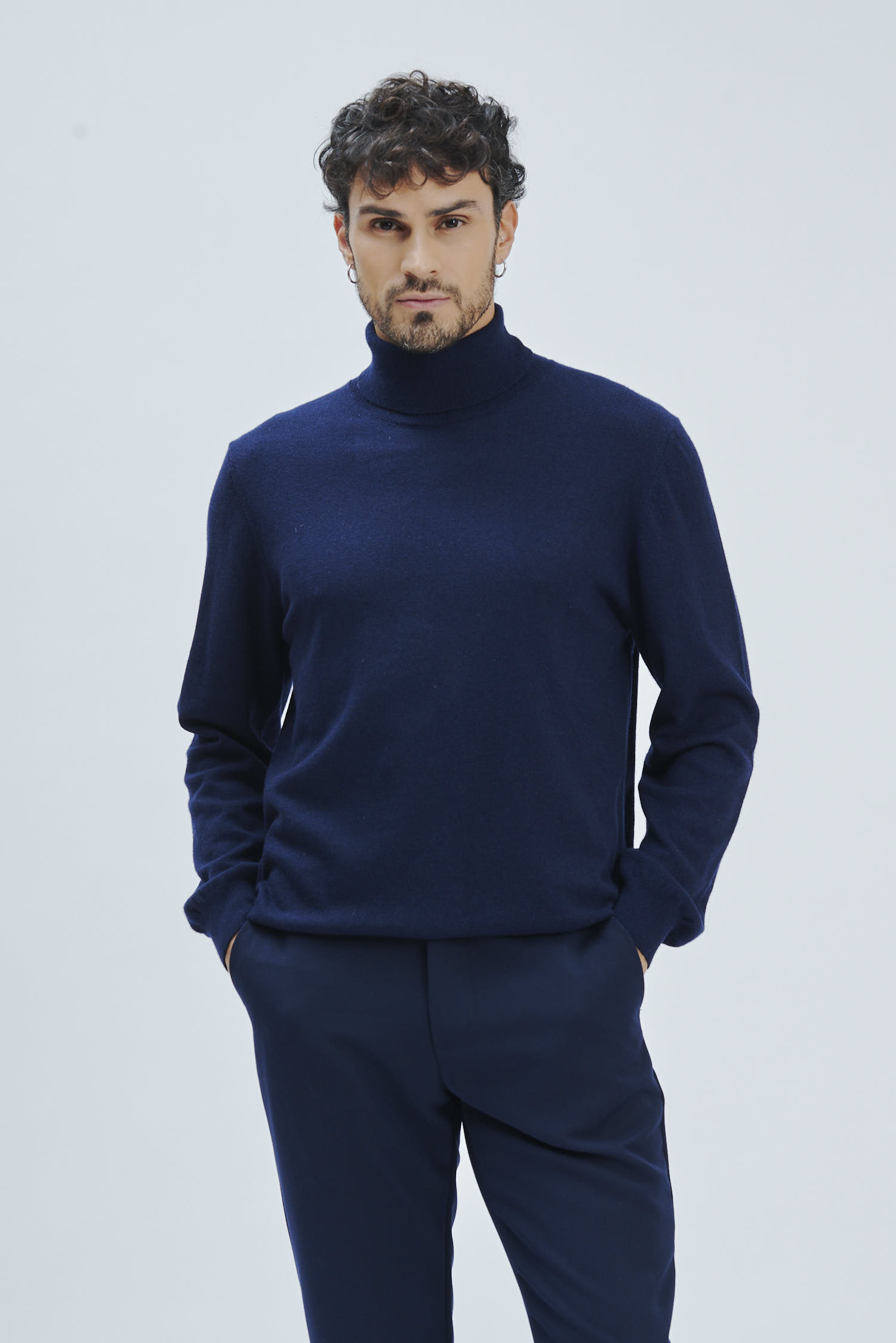 FU081-HIGH-NECK-5-CASHMERE-F12-BASIC-BLUE-499 BASIC CASHMERE BLEND TURTLENECK SWEATER |