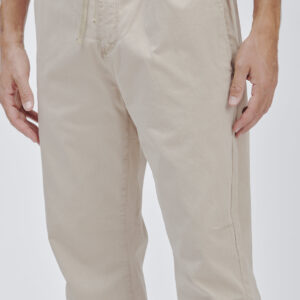 WEICHE HOSE MIT SPITZE |