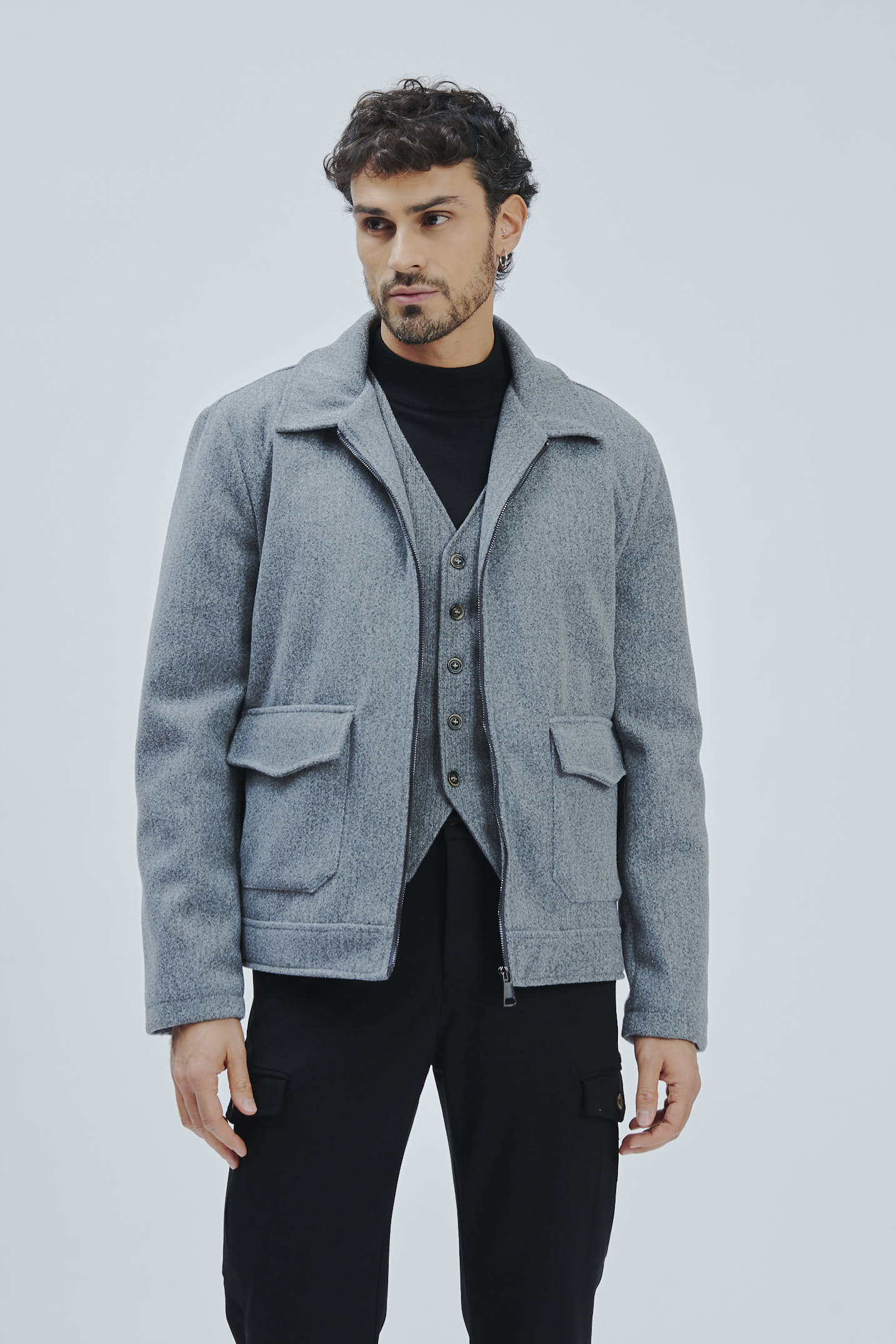 GESTEPPTE STOFFJACKE |