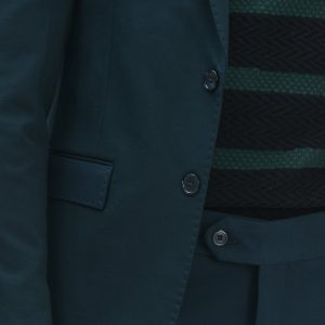 SLIM ELASTICATED TWO-BUTTON JACKET |