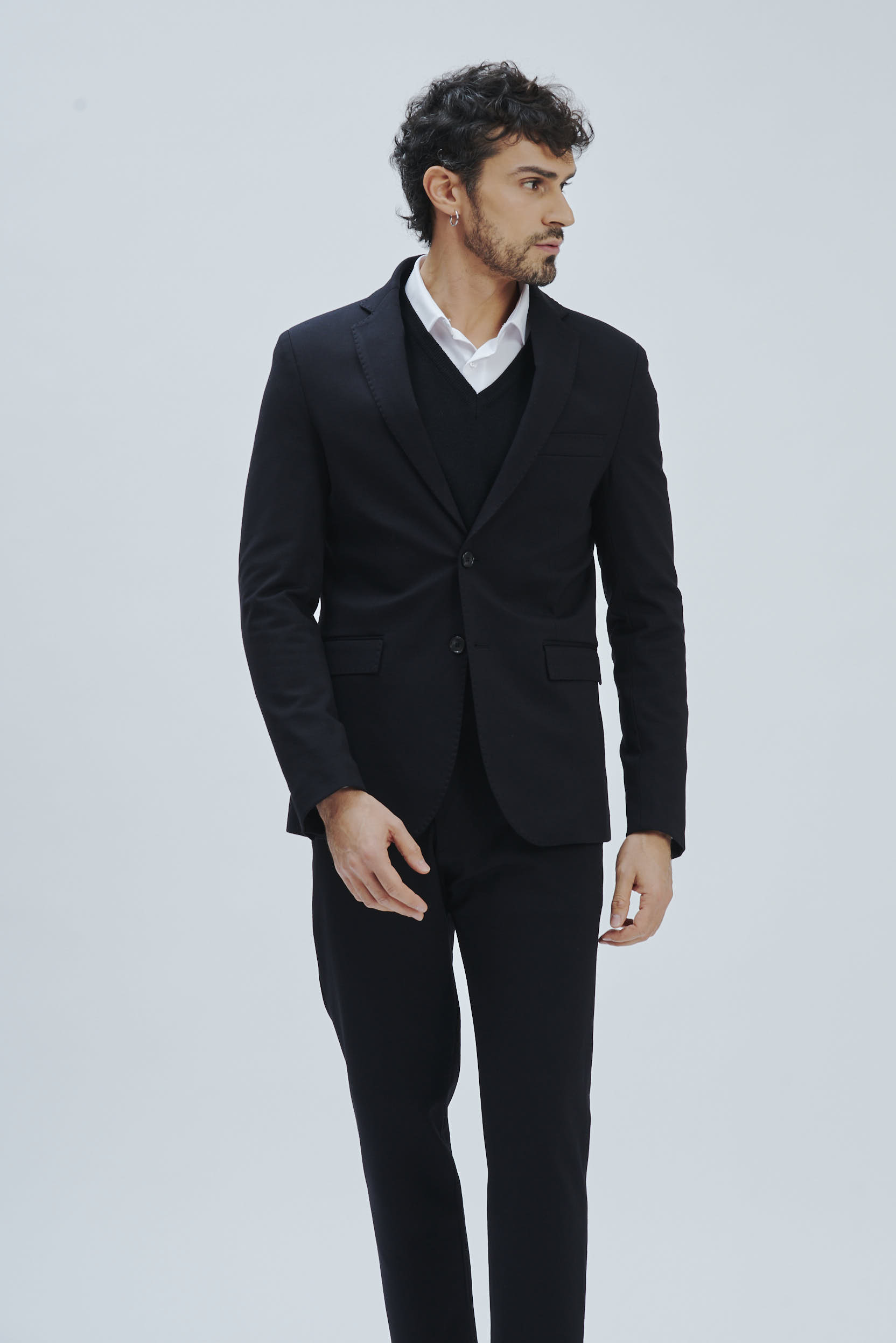 SLIM ELASTICATED TWO-BUTTON JACKET |