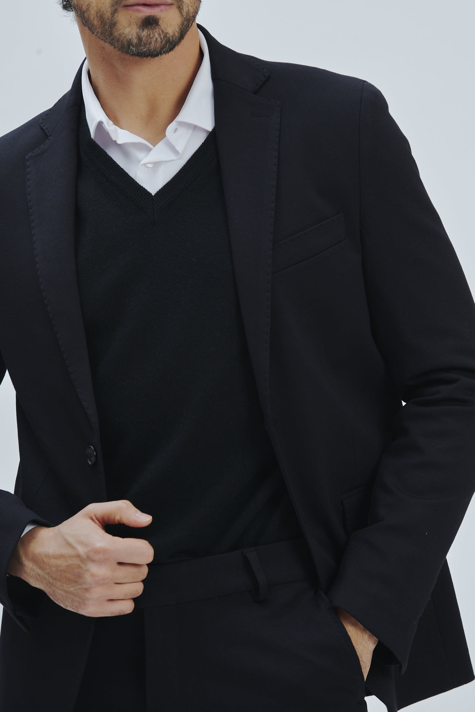 SLIM ELASTICATED TWO-BUTTON JACKET |