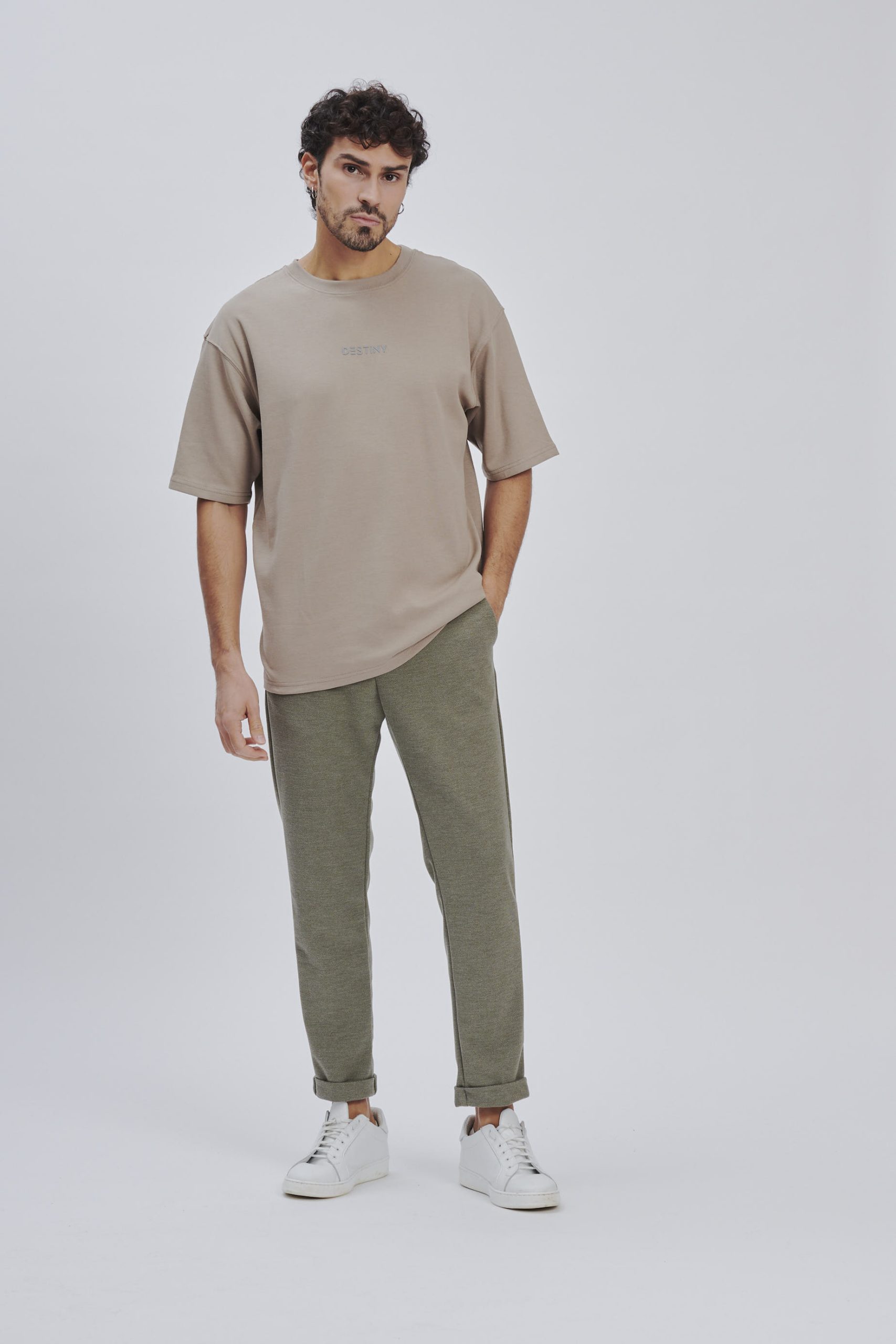 PATTERNED FLUID CHINOS |