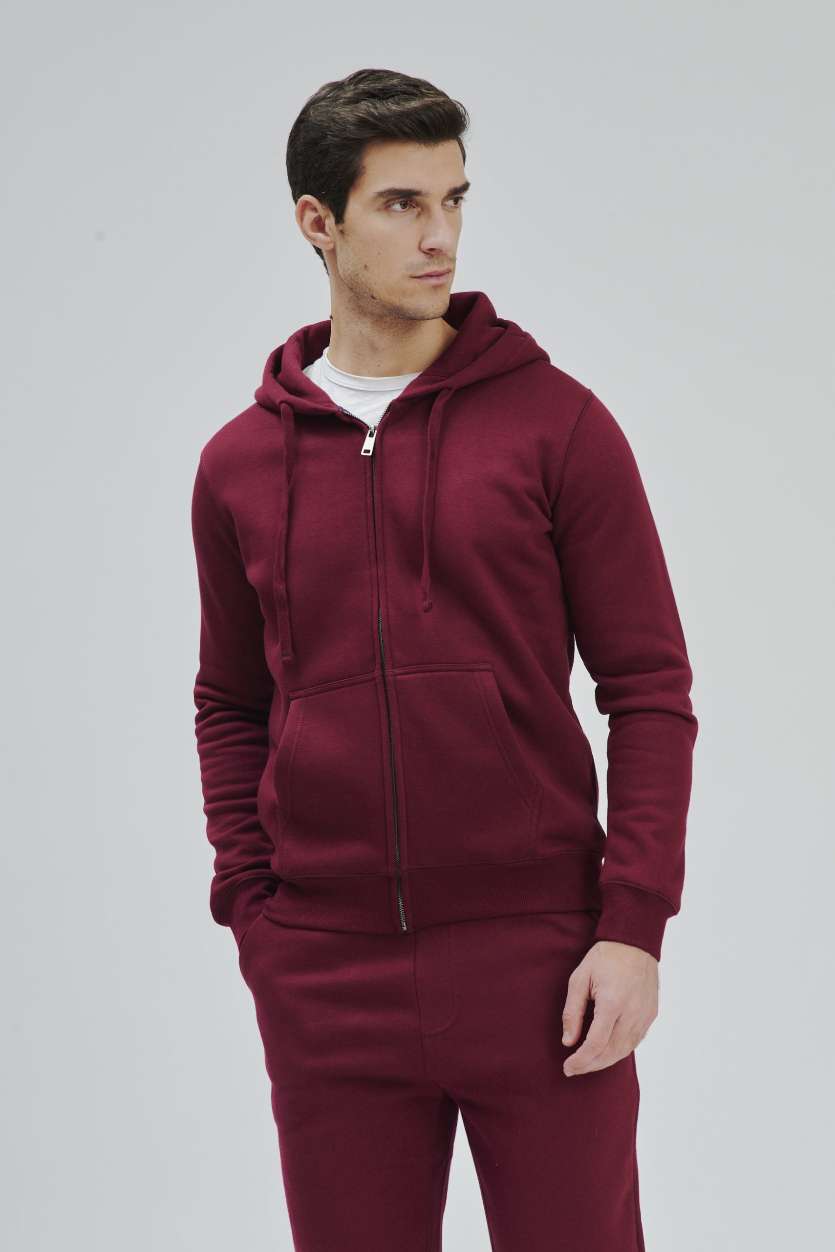 FELPA ZIP CAPPUCCIO |