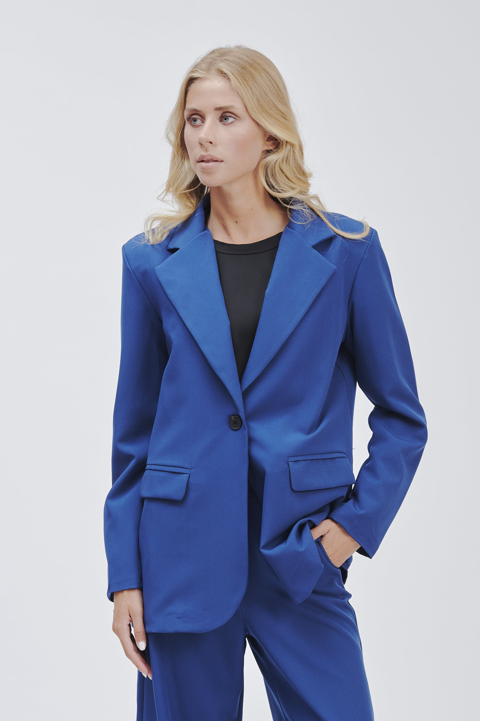 nnnocode-68377 OVERSIZE-JACKE MIT EINEM KNOPF |