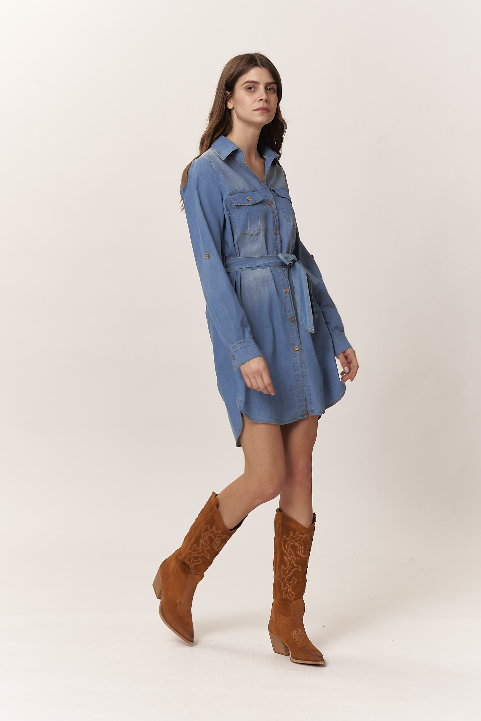 SHORT CHAMBRAY DRESS WITH SASH