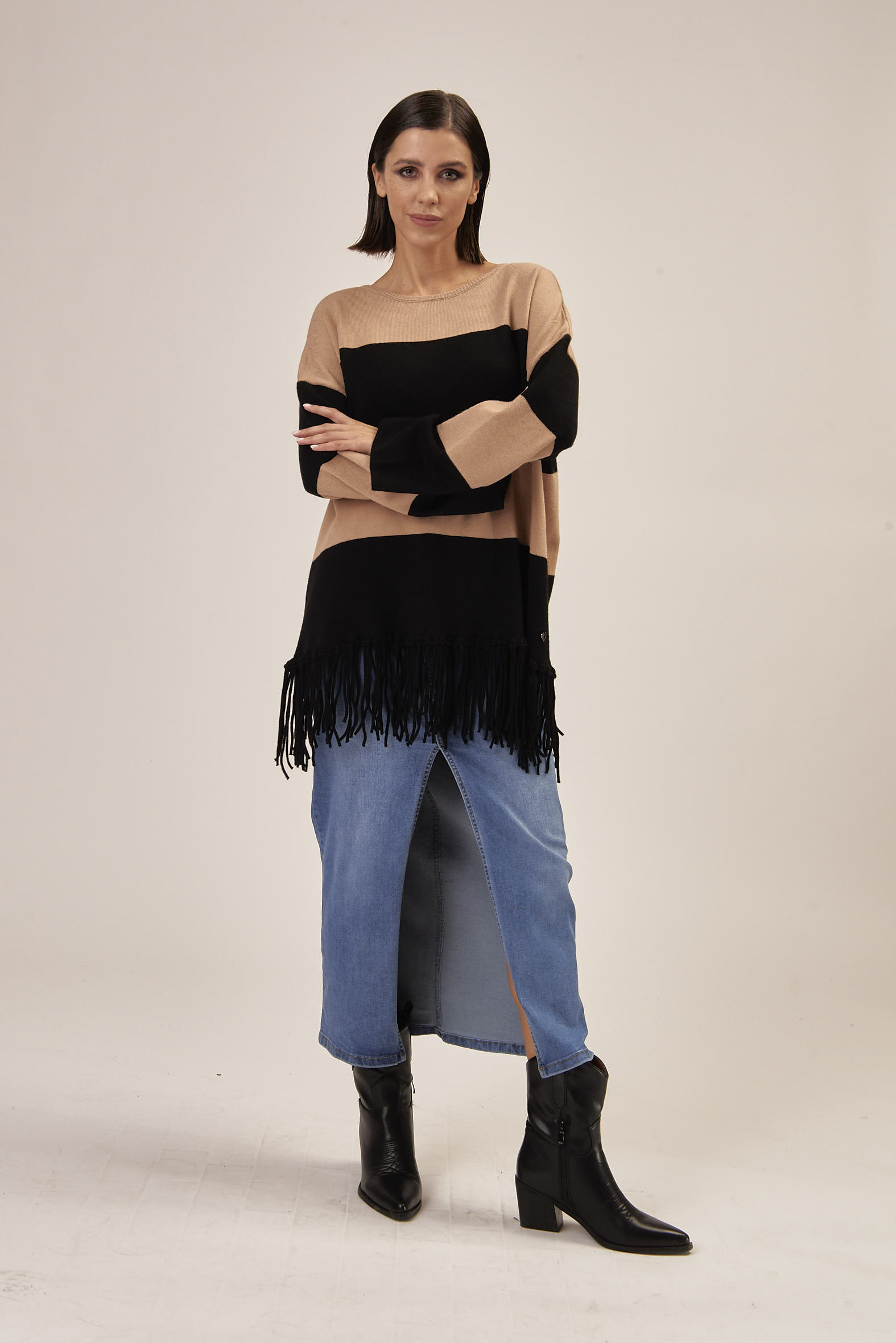 DENIM STRETCH MIDI LIGHT WASH SKIRT