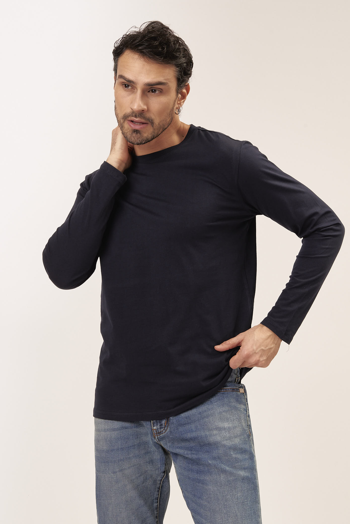 CREWNECK T-SHIRT