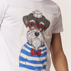 T-SHIRT MIT HUNDEPRINT |