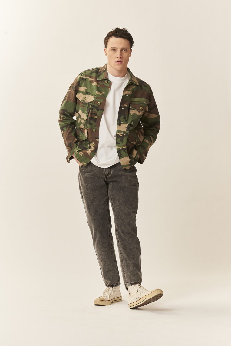 JEANS LOOSE FIT