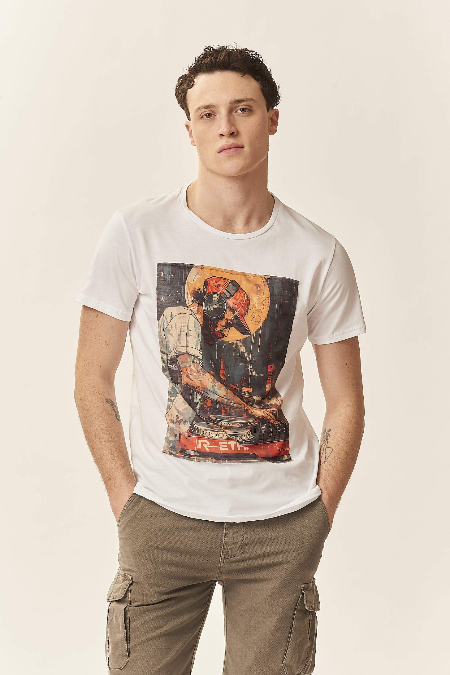 DJ PRINT T-SHIRT