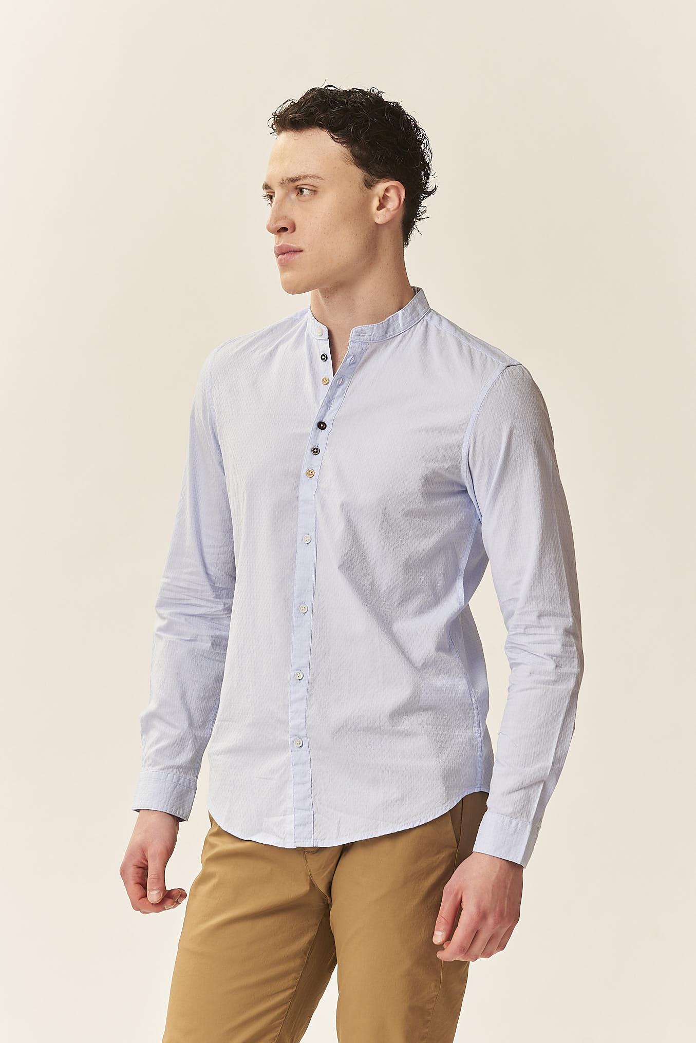 GU194-CAMICIA-COREANA-ML-BOTT.-COLORATI-CIELO-1367 CAMICIA COREANA CON BOTTONI COLORATI |