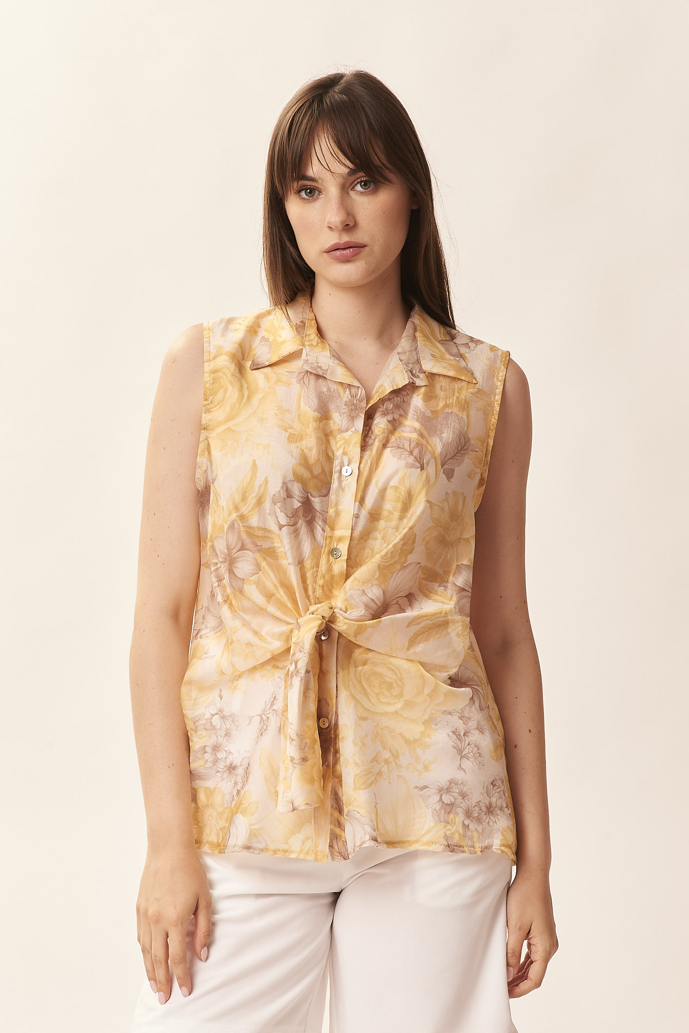 PRINTED SLEEVELESS BLOUSE