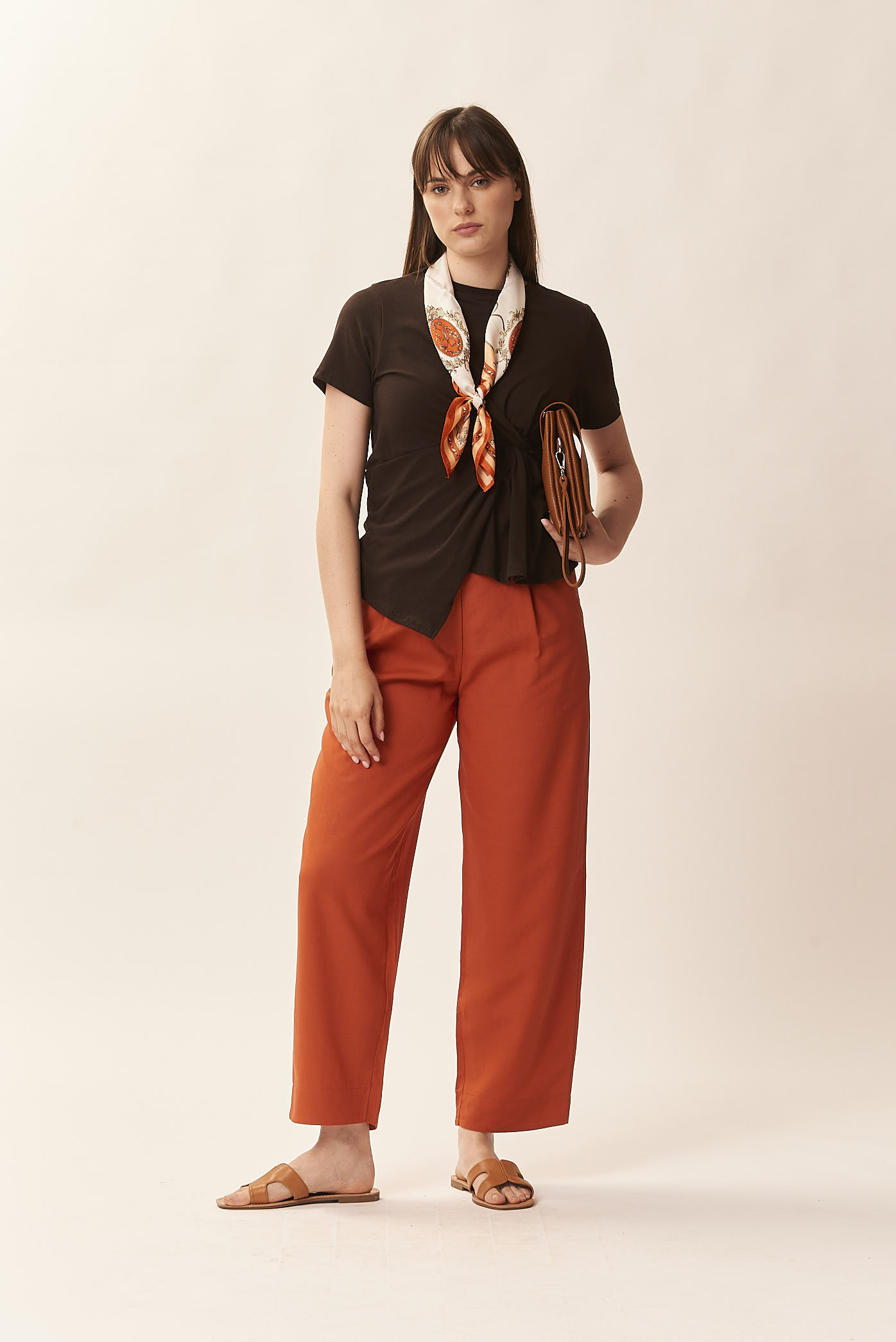 VISCOSE TROUSERS WITH PLEATS