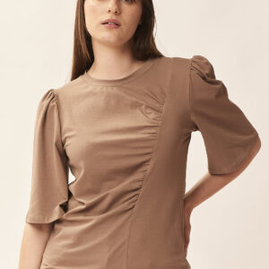 GD429BLUSA-DRAPEDMOCHA-1050 Drapierte BLUSE |