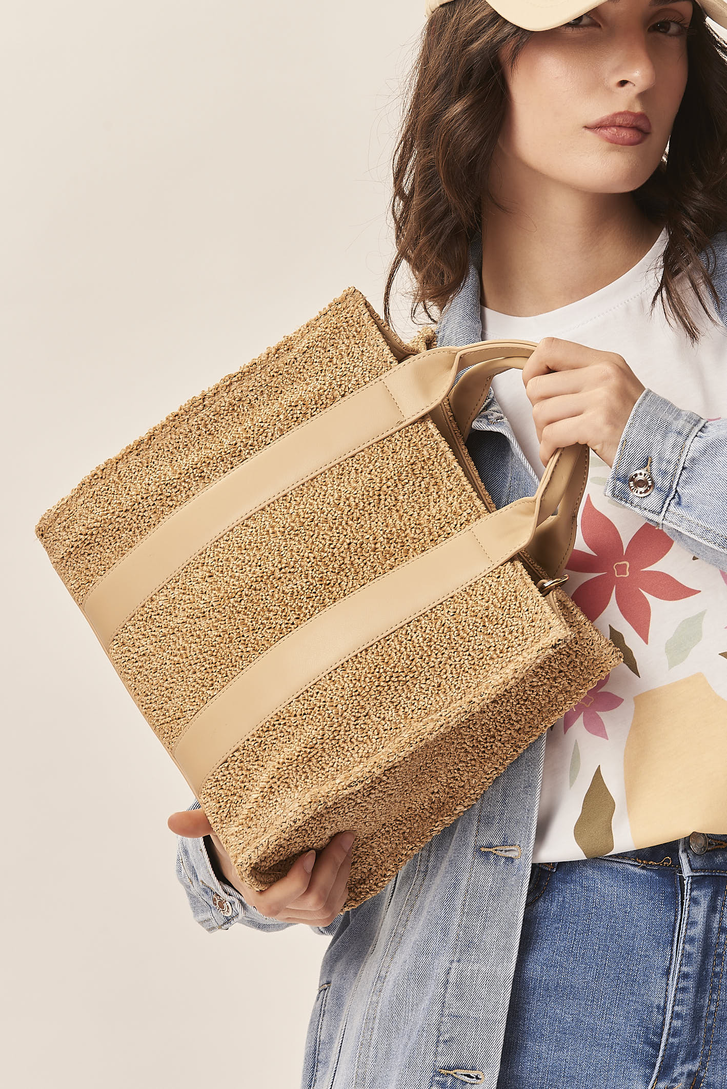 GAD005-BORS-A-MANO-EFFETTO-RAFFIA-BEIGE-471 RAFFIA-EFFECT HANDBAG |