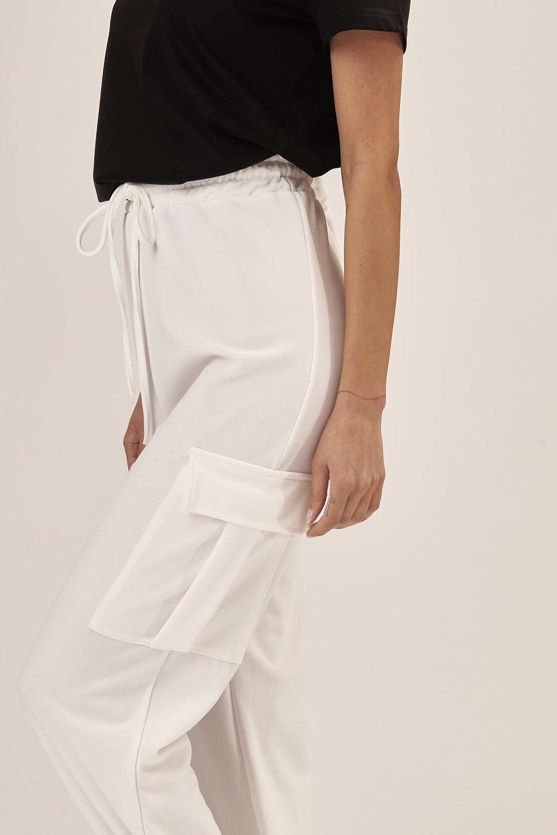 GD019-TASCONATO-SCUBA-CREPE-BIANCO-848 CREPE POCKET TROUSERS |