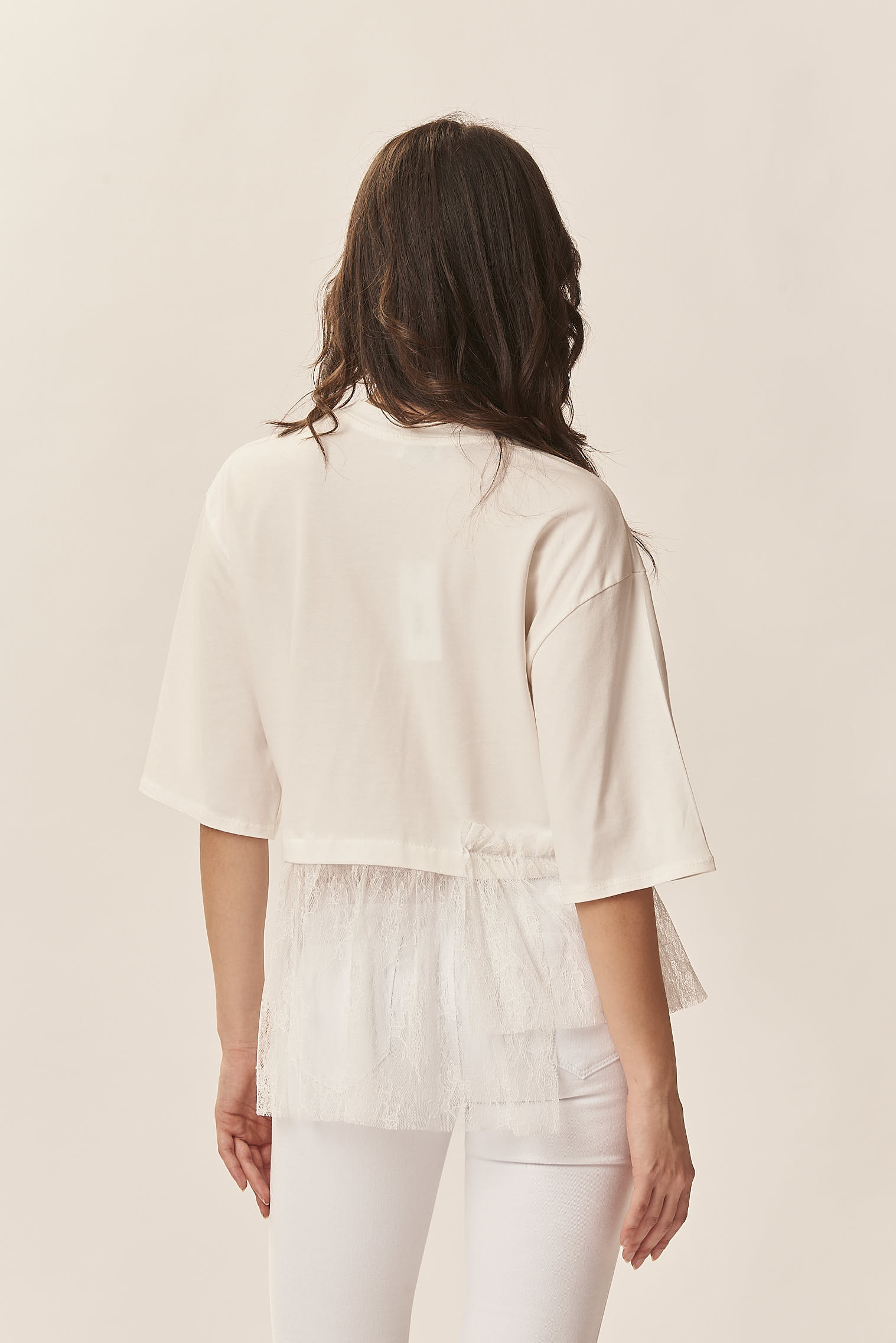 T-SHIRT WITH LACE |
