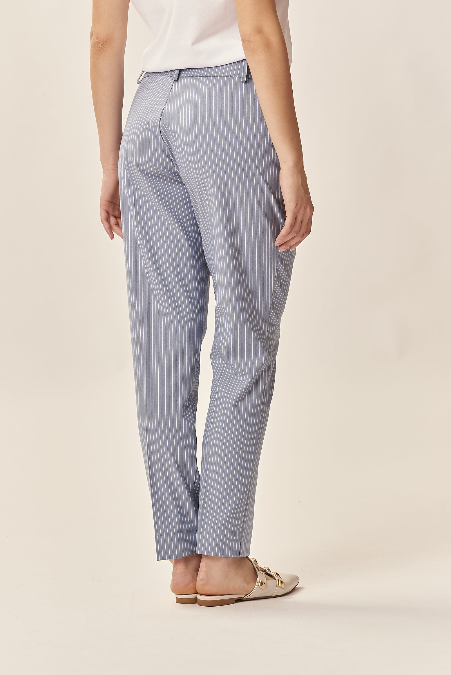 FRESH WOOL PINSTRIPE TROUSERS |