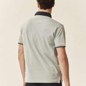 GU040-POLO-MM-TASCHINO-STAMPA-COLLO-GRIGIO-119-1 POLO TASCHINO CON STAMPA COLLO |