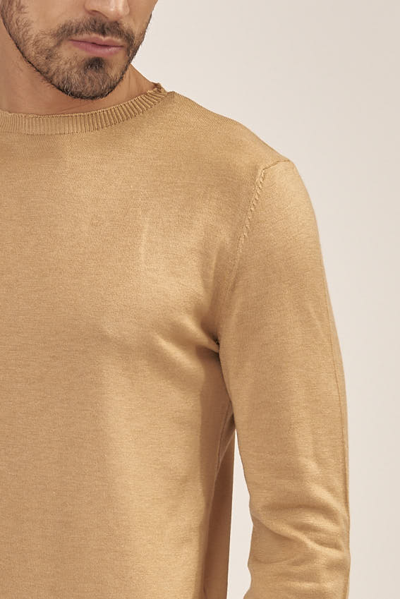 GU061-GIRO-ML-T.UNITA-SILK-BLEND-KAKI-272-4 BASIC SOLID COLOR SILK BLEND SWEATER |