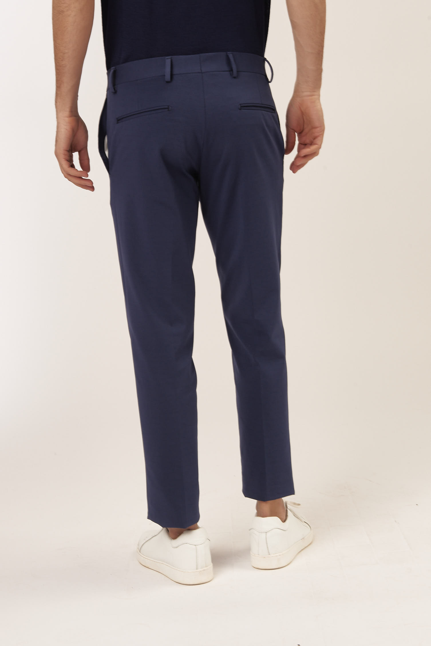SLIM STRETCH FABRIC TROUSERS |