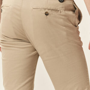 GU151-CHINO-GABARDINA-BASIC-SABBIA-916 CHINO TROUSERS |