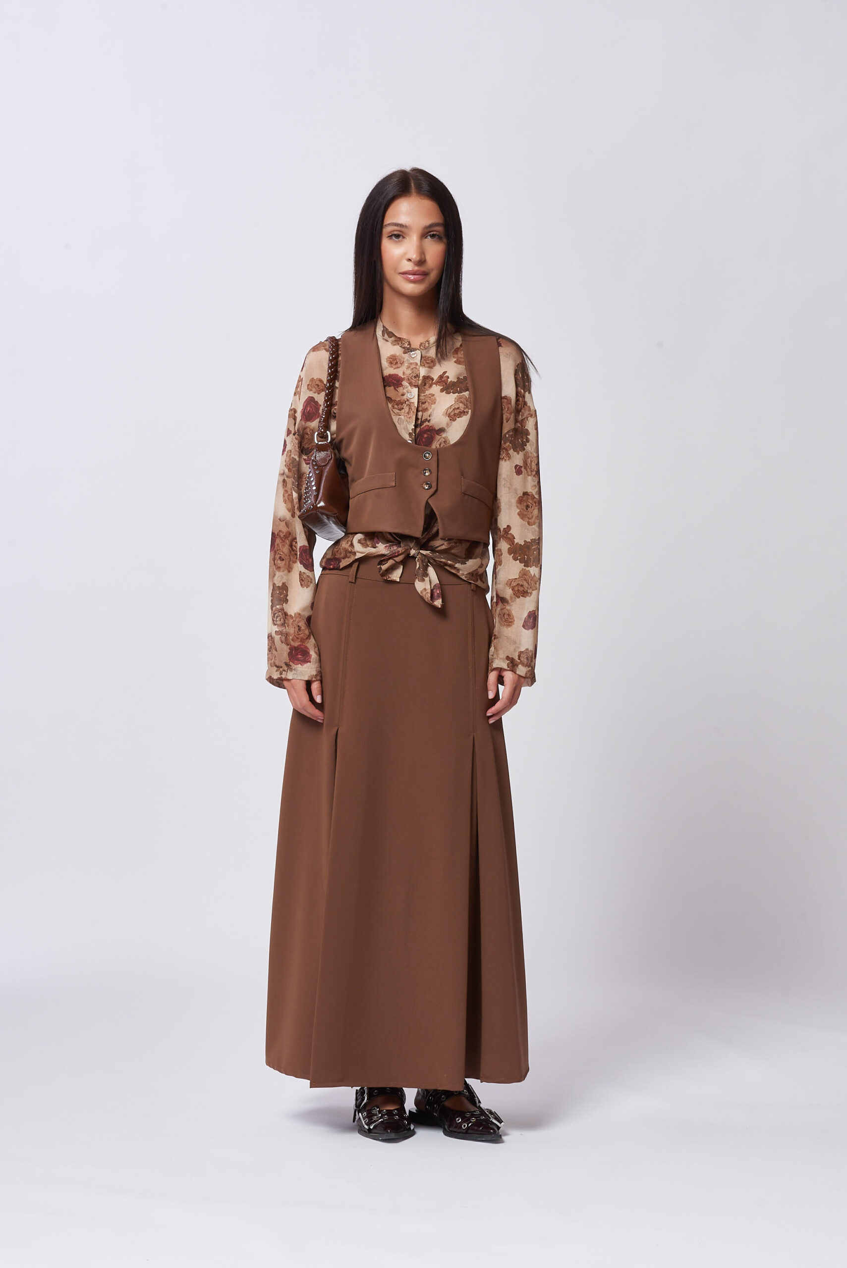LONG SKIRT WITH SLIT