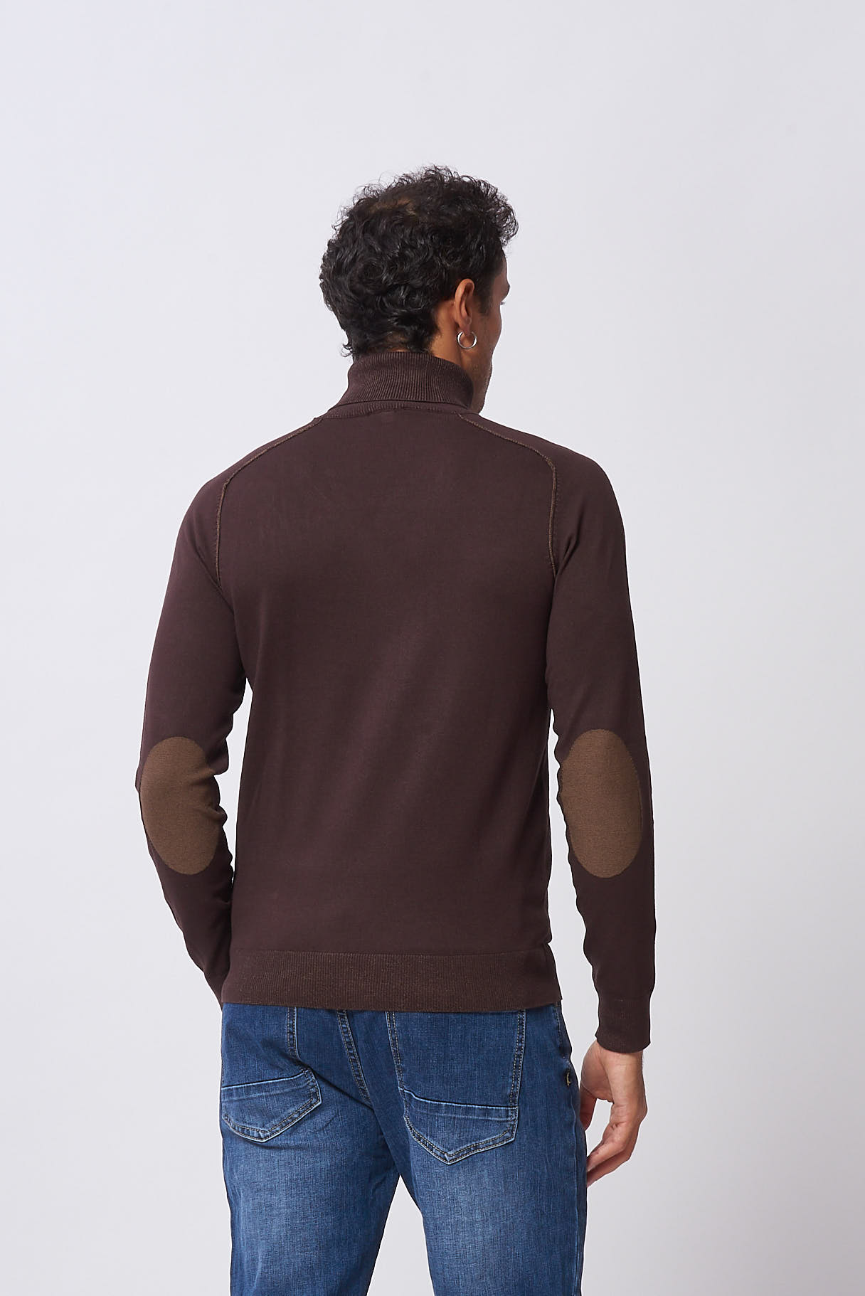 HU001-CICLISTA-VANISE-CHOCO-90-1 TURTLENECK WITH ELBOW PATCHES |