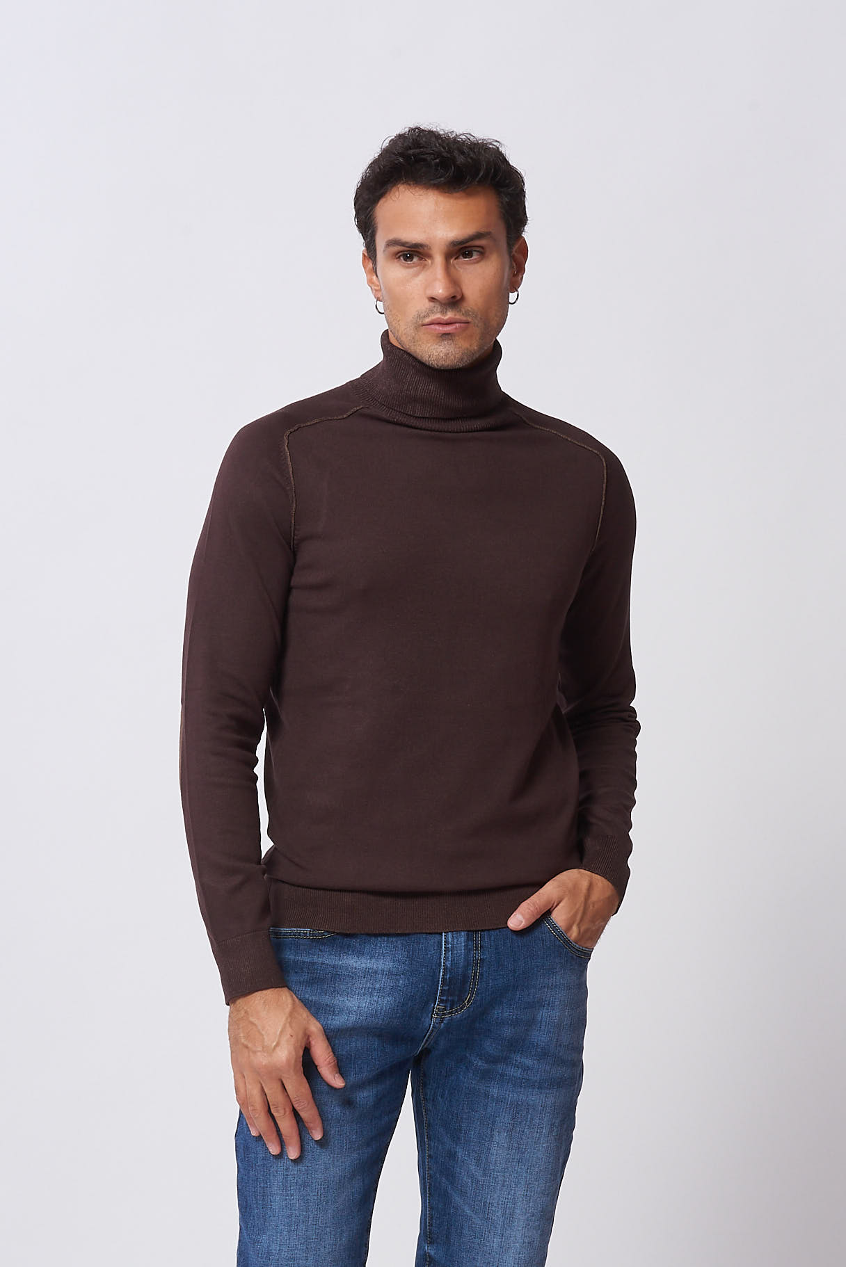 HU001-CICLISTA-VANISE-CHOCO-91-1 TURTLENECK WITH ELBOW PATCHES |