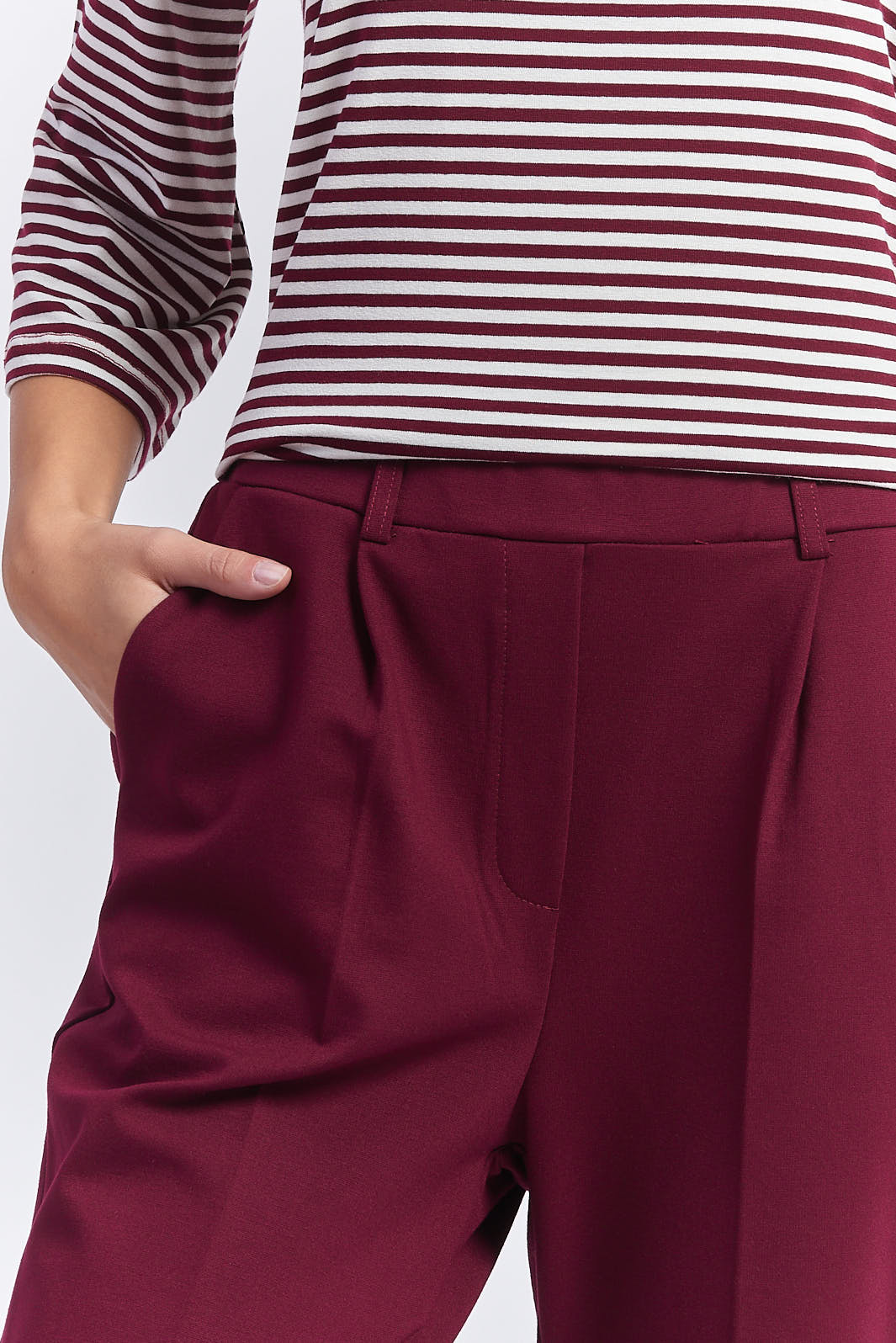 hd024_pantaloni-punto-milano_amarone_2 HOSE MIT MILANO-STICH UND BUNDFALTEN |