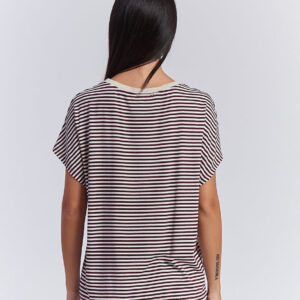 hd050_tshirt-righe-collo-lurex_amarone_2 STRIPED T-SHIRT WITH LUREX DETAIL |