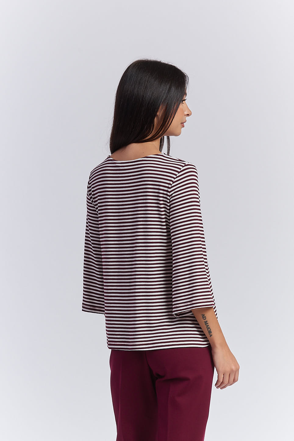 hd051_tshirt-righe-viscosa_amarone_3 GESTREIFTES T-SHIRT AUS VISKOSE |