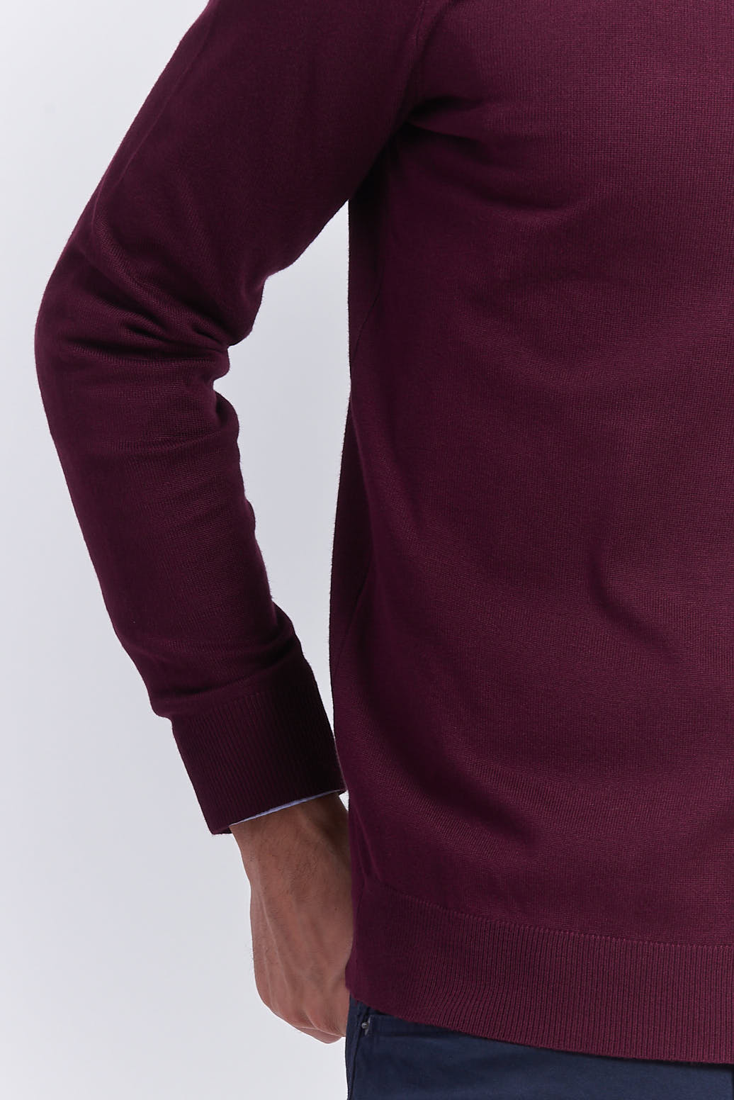 hu018_maglia-in-viscosa-basica_burgundy2 PULLOVER AUS VISKOSE MIT RUNDHALSAUSSCHNITT |