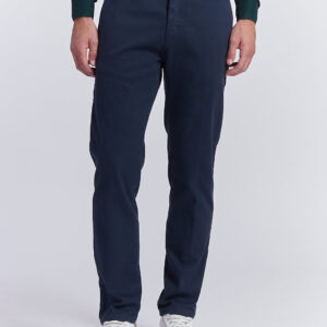 CHINOS MIT MIKROTEXTUR |
