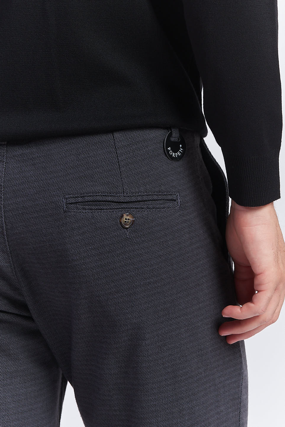 hu085_chino-micro-fantasia_grigio3-1 CHINOS MIT MIKROMUSTER |