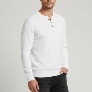 SERAPH PULLOVER MIT KNÖPFEN AM KRAGEN |