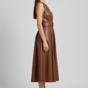 hd231-vestito-ecopelle-marrone1-1 ÄRMELLOSES KLEID AUS KUNSTLEDER |