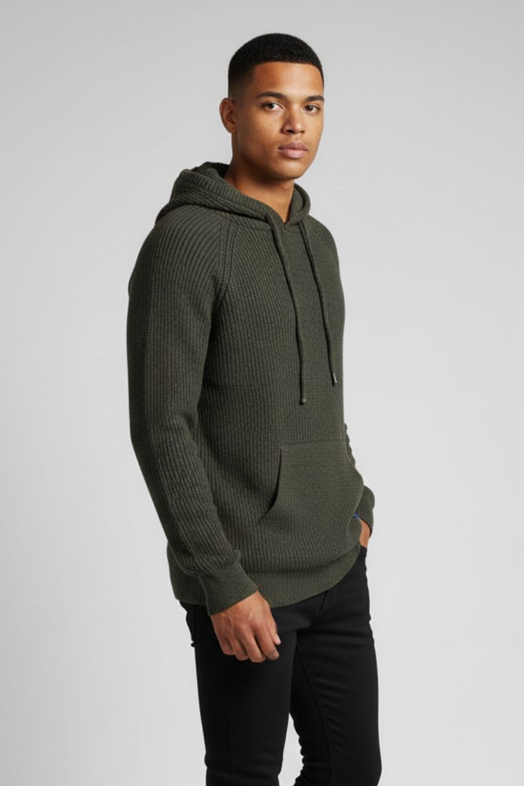 hu067-maglia-effetto-felpa-militare1-1 PULLOVER MIT KAPUZE UND KAPUZEN-EFFEKT |