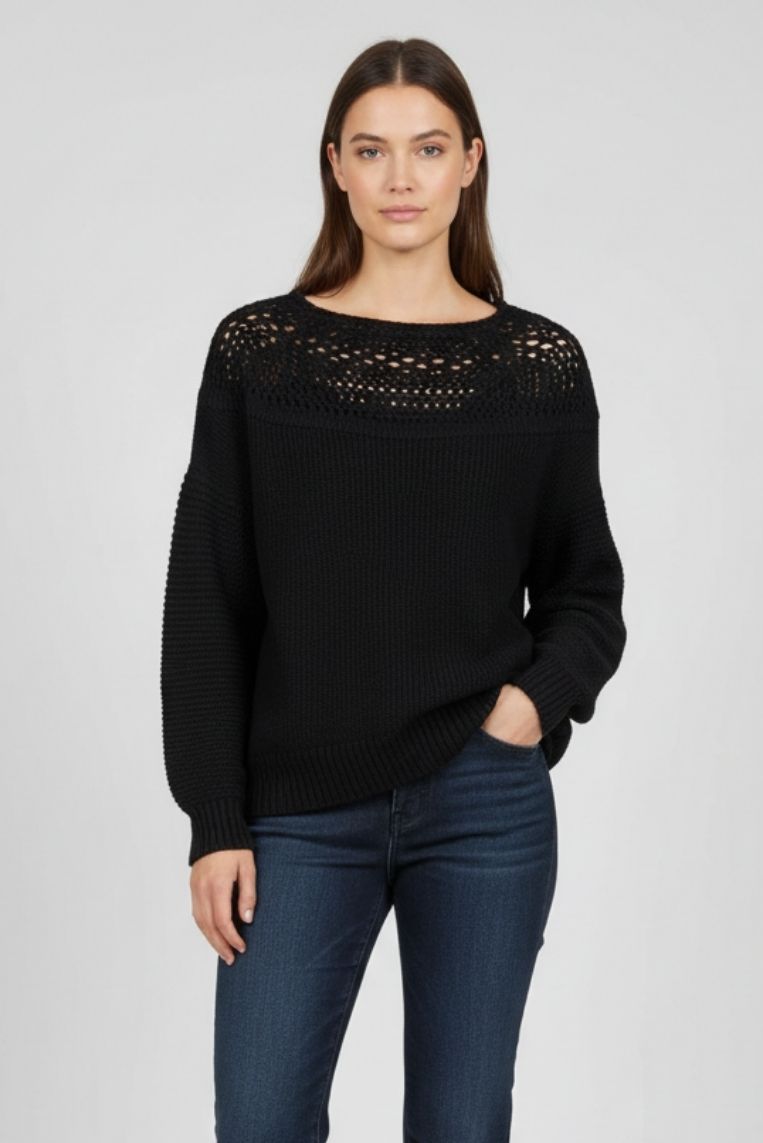 PULLOVER MIT PERFORIERTEM AUSSCHNITT