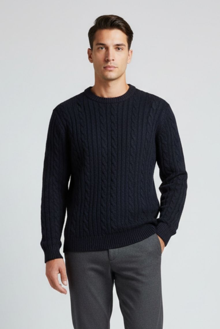 hu212-blu MAGLIONE CON TRECCE |